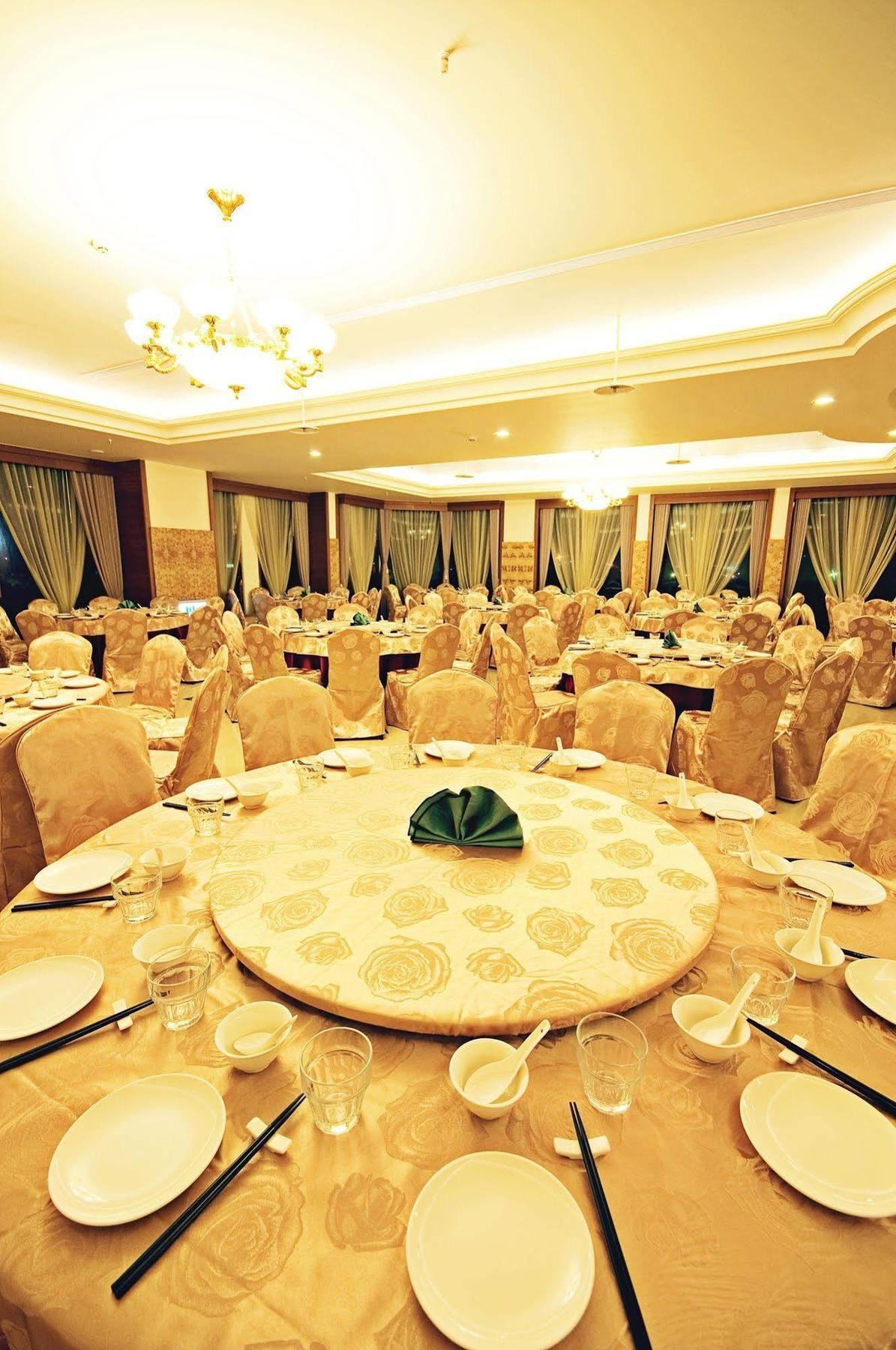 מאקונג Yaling Hotel מראה חיצוני תמונה